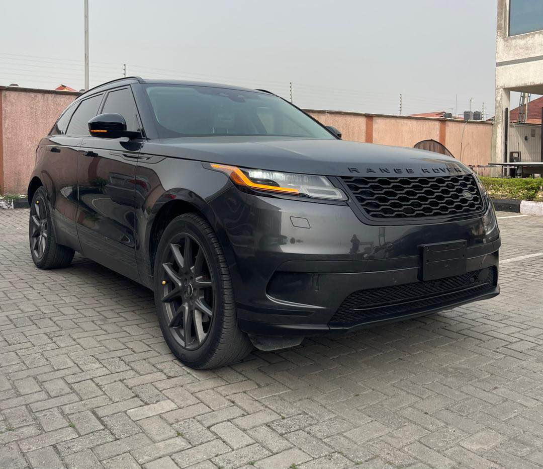 A picture of Range Rover velar p250