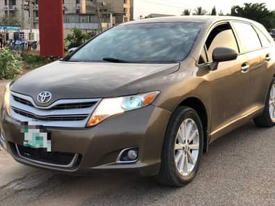 A picture of 2011 Toyota venza v4 with untampered engine and gear double
