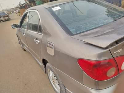 A picture of Toyota Corolla 05 First body