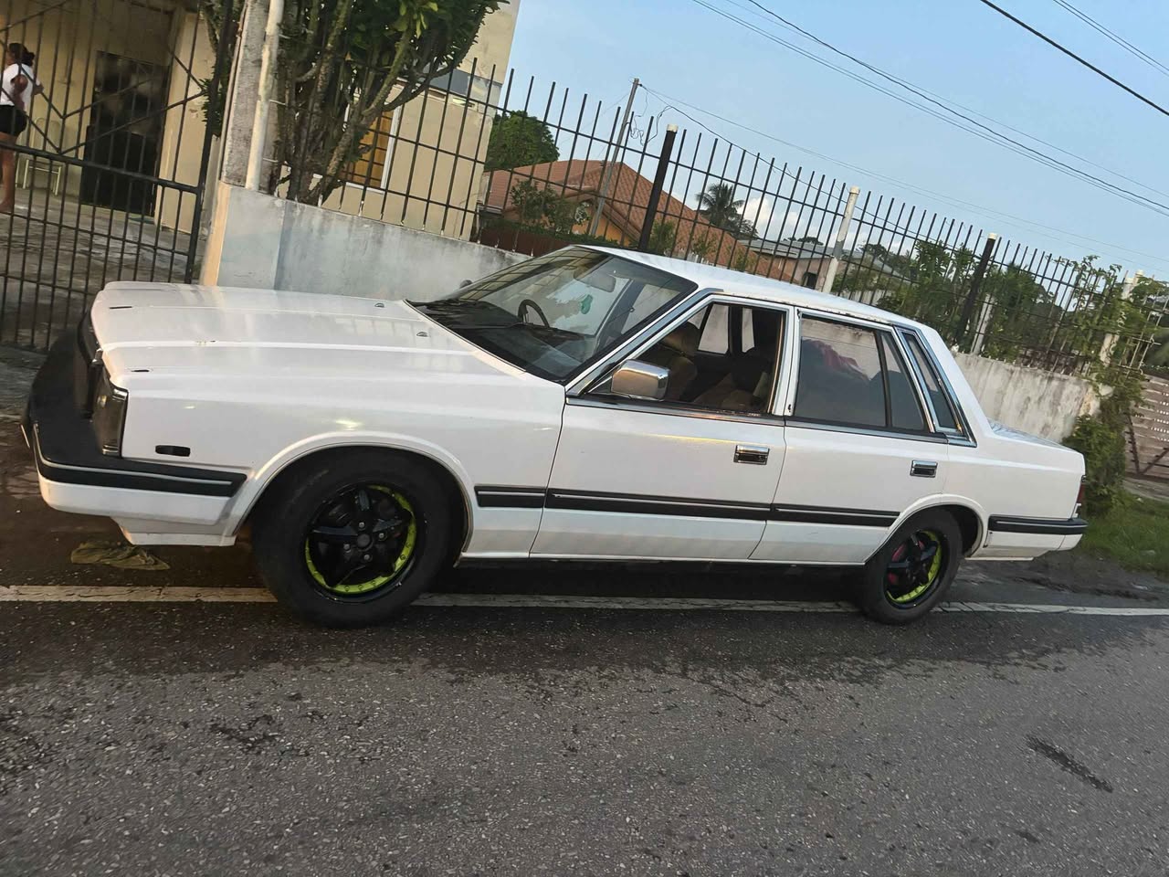 nissan laurel