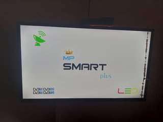 A picture of Smart plus TV 32 inch digital