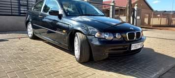 bmw 318ti