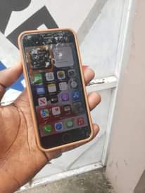 A picture of IPHONE 7GB 128
