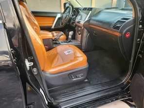 A picture of FOREIGN USED 2017 TOYOTA PRADO TXL Accident Free Key Entry