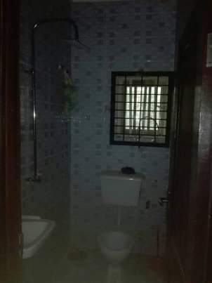 A picture of Room and parlour self contained pop standard Ogheghe sapele road