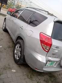A picture of Toyota Rav4 2008