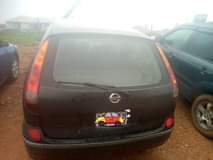 A picture of 2004 Almera Tino