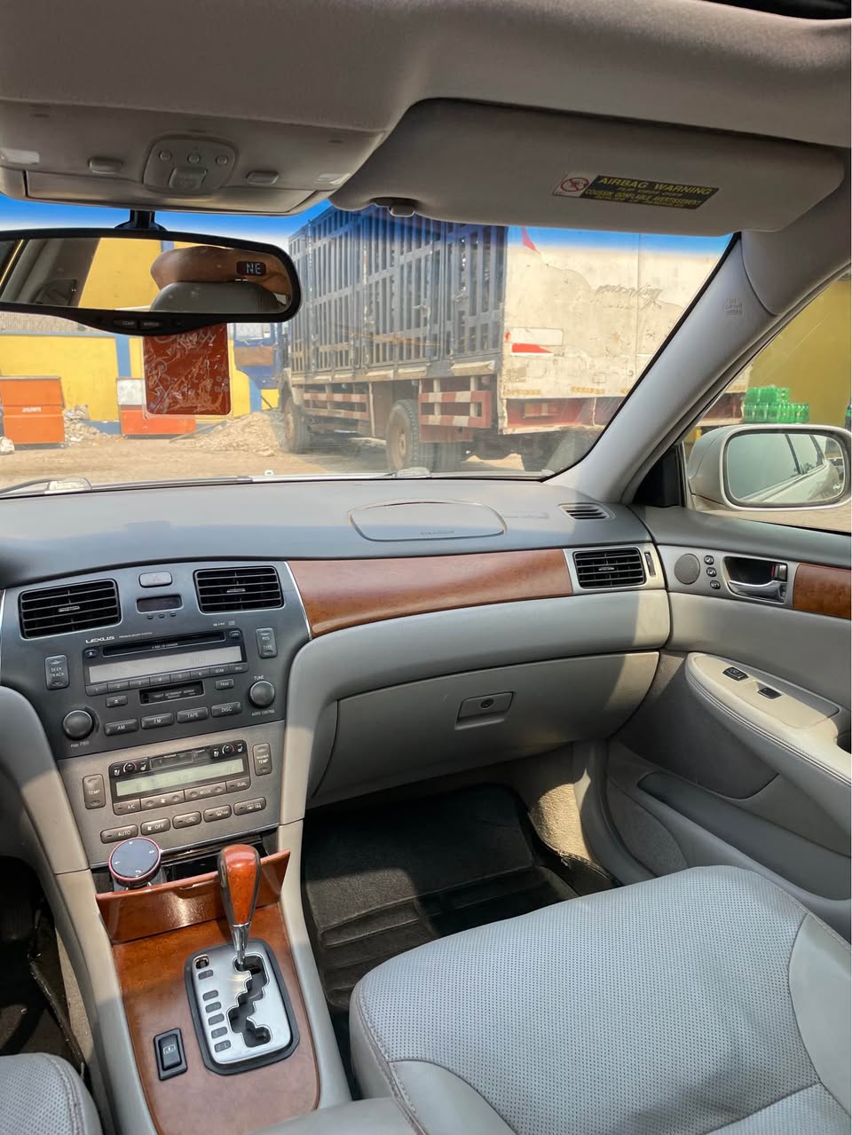 A picture of Lexus Es330 2006
