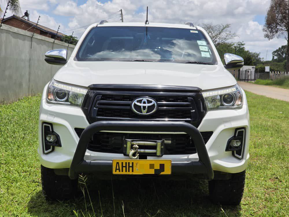 used toyota hilux
