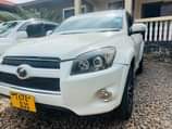 A picture of RAV4 miss TZ