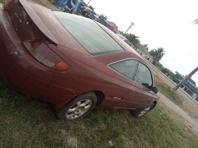 A picture of Toyota Solara