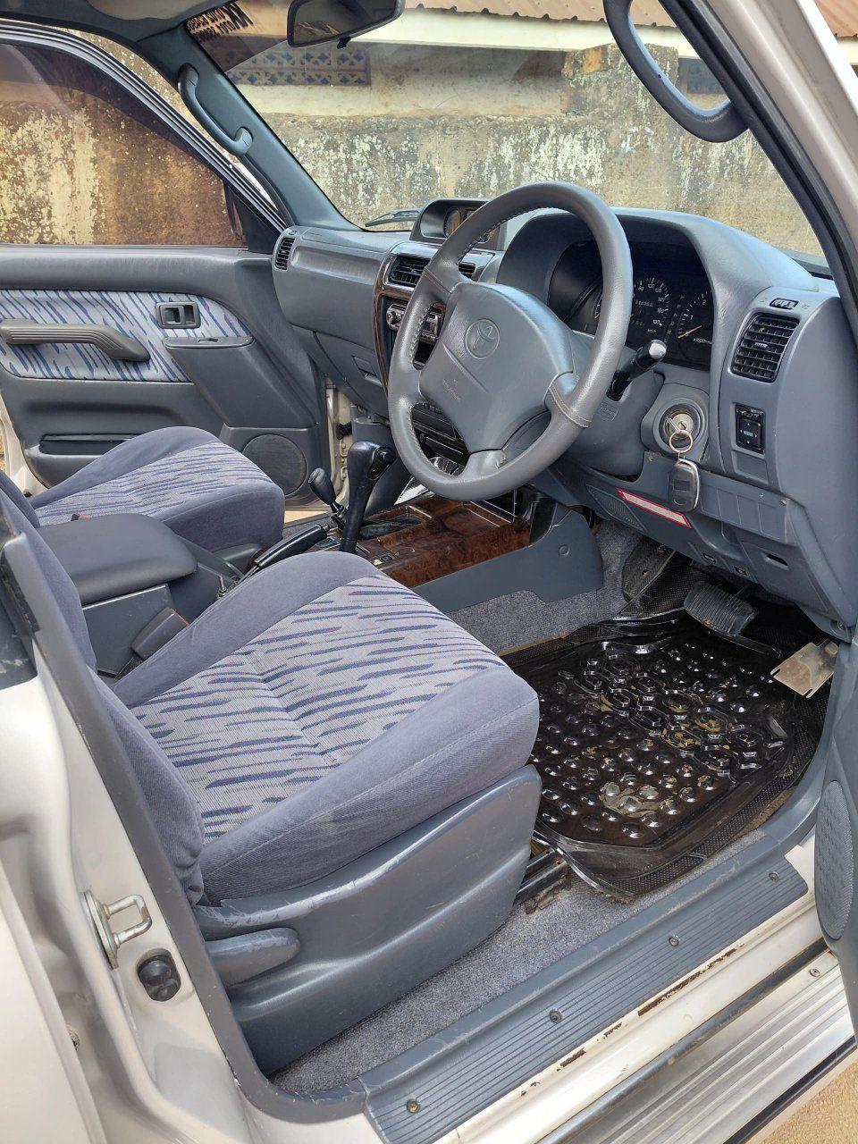 A picture of Prado Tx 32m Diesel 0759700430