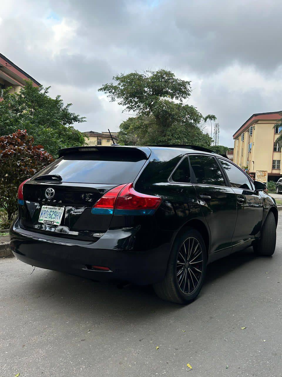 A picture of REGISTERED TOYOTA VENZA 2010 FULLEST Option V6 ENGINE KEYLESS PANORAMIC