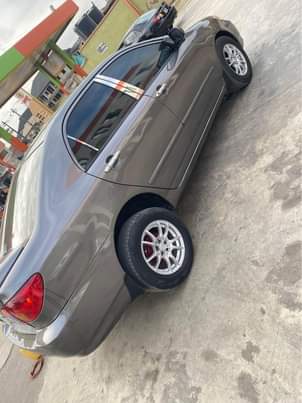 A picture of 04 Toyota Corolla LE
