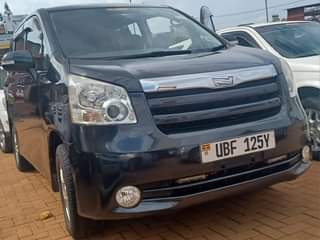 A picture of TOYOTA NOAH UBF MODEL 2008 CC 1.8VVTI ENGINE QUICK SELL