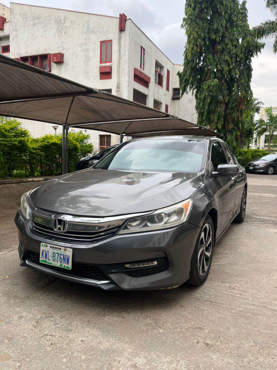 A picture of Honda accord 2016