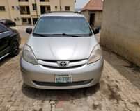 A picture of Clean Toyota Sienna 2096 model First body 2 6m net