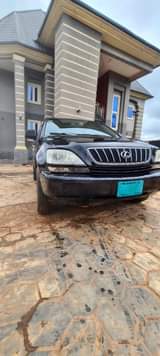 A picture of Lexus RX300 2003 Engine gear and ac are working perfectly