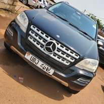 A picture of ML350 2008 53M