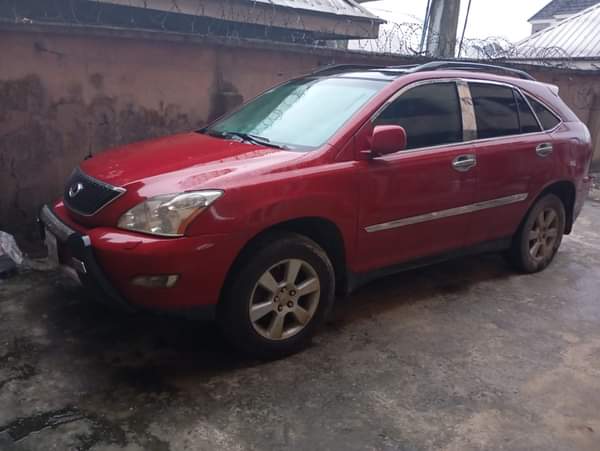 A picture of  SHARP LEXUS RX330 Sweet interior Sound engine Smooth gear