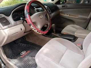 A picture of BEST DEAL 2005 TOYOTA CAMRY XLE Barely Used Better than