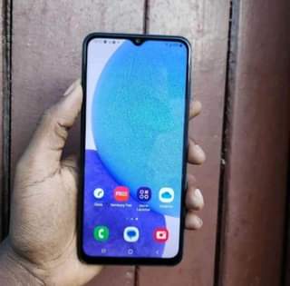 A picture of Samsung a23