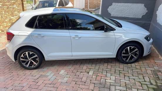 A picture of 2019 Tsi polo beats 2019 2019