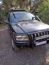 jeep laredo