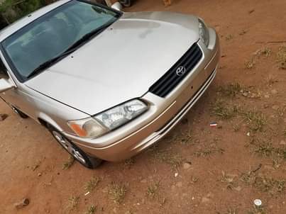 A picture of Foreign used Toyota Camry 2002