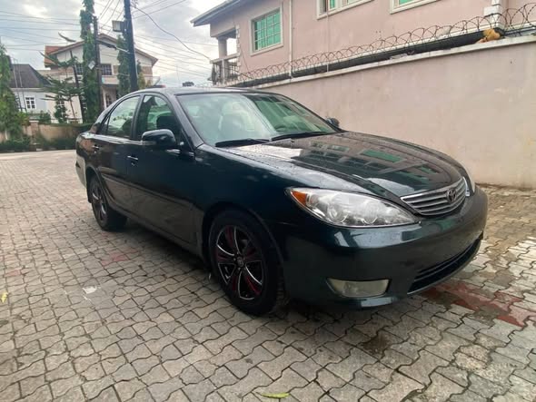 A picture of Toyota Camry Big Daddy 05