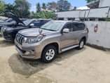 A picture of 2018 toyota prado
