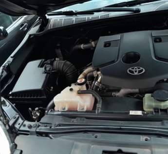A picture of Car for sell TOYOTA REVOLUTION