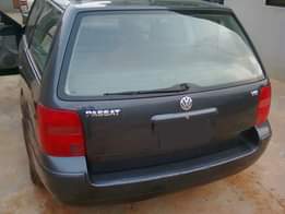 A picture of DISTRESS SALES SUPER CLEAN VOLKSWAGEN PASSAT 2001 MODEL .TAG .850