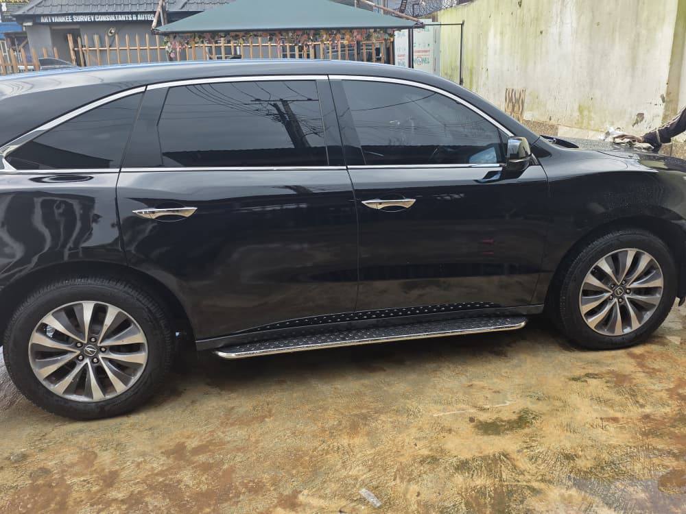 A picture of Acura MDX 2016 foreign used
