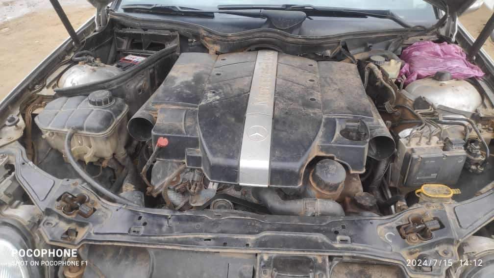 A picture of MERCEDES BENZ C340 2004MODEL WITH ORIGINAL PAPERS GOING FOR JUST