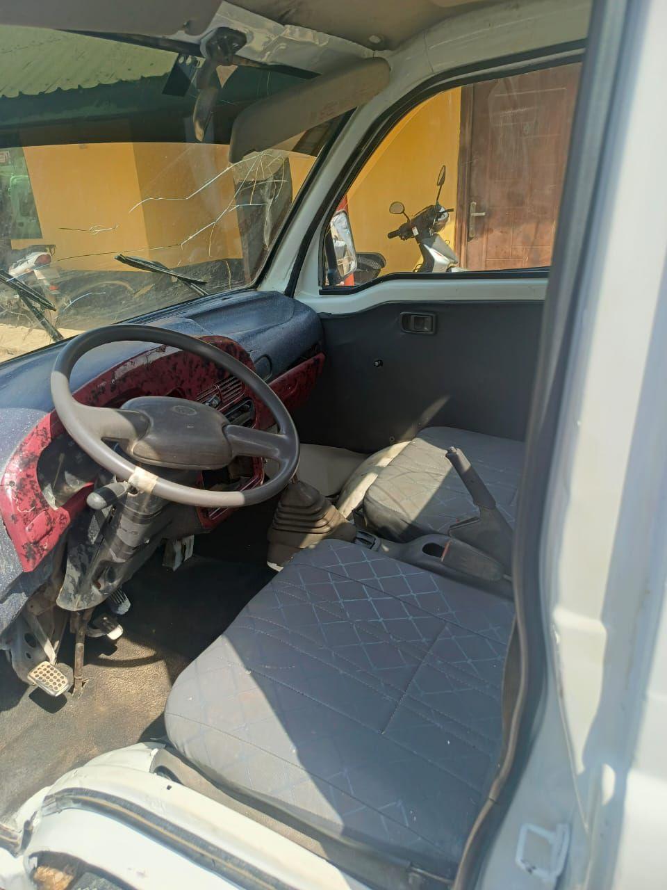 A picture of 2009 Hijet alert