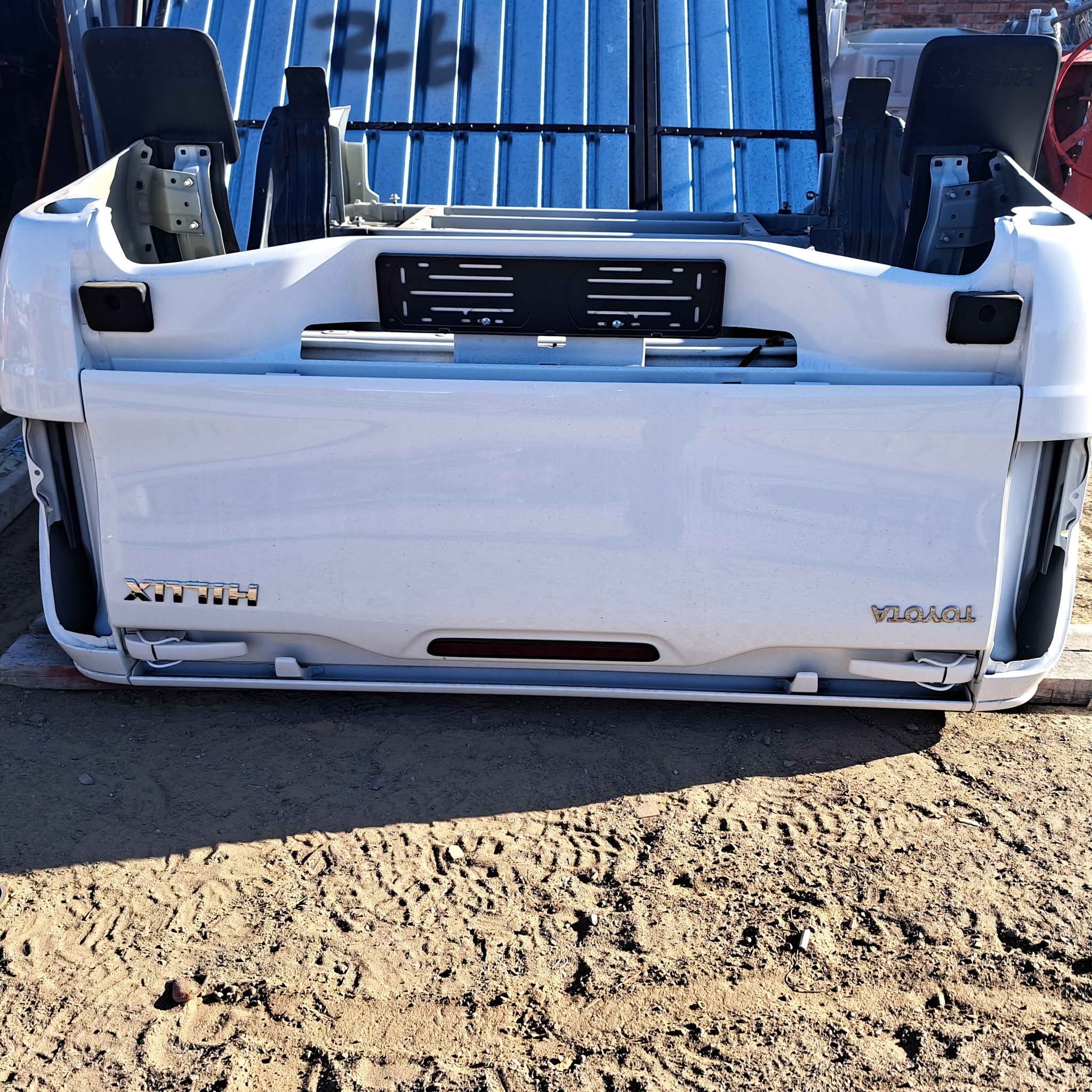 used toyota hilux