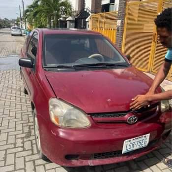 A picture of Toyota Echo