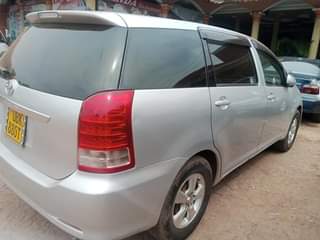 A picture of Toyota wish