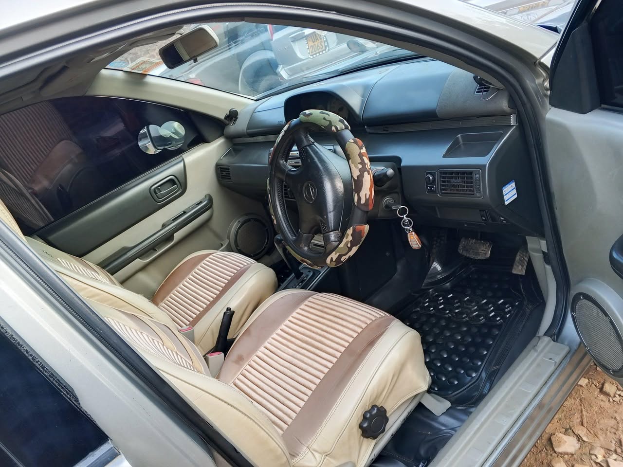 A picture of 2007 Nissan x trail