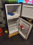 A picture of NAUZA HIYO FRIDGE BRAND YA VON LITA 118 KIVUKE 0785479532