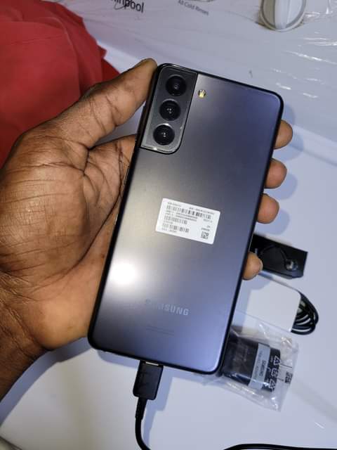 samsung s21