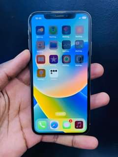 A picture of IPHONE X 256gb