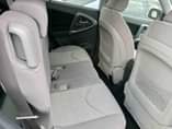 A picture of RAV4 2008