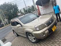 A picture of Nissan extrail For Sale Tsh6 8mil