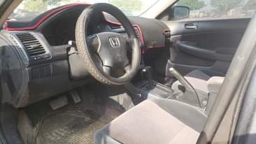 A picture of Very sharp 4 plugs EOD neatly used 2005 Honda Accord