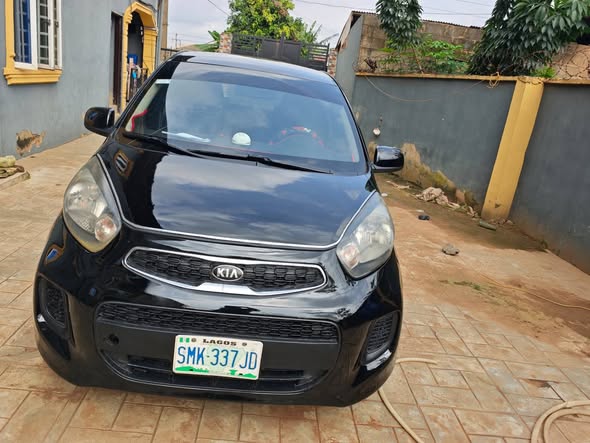 A picture of 2016 Kia morning picanto