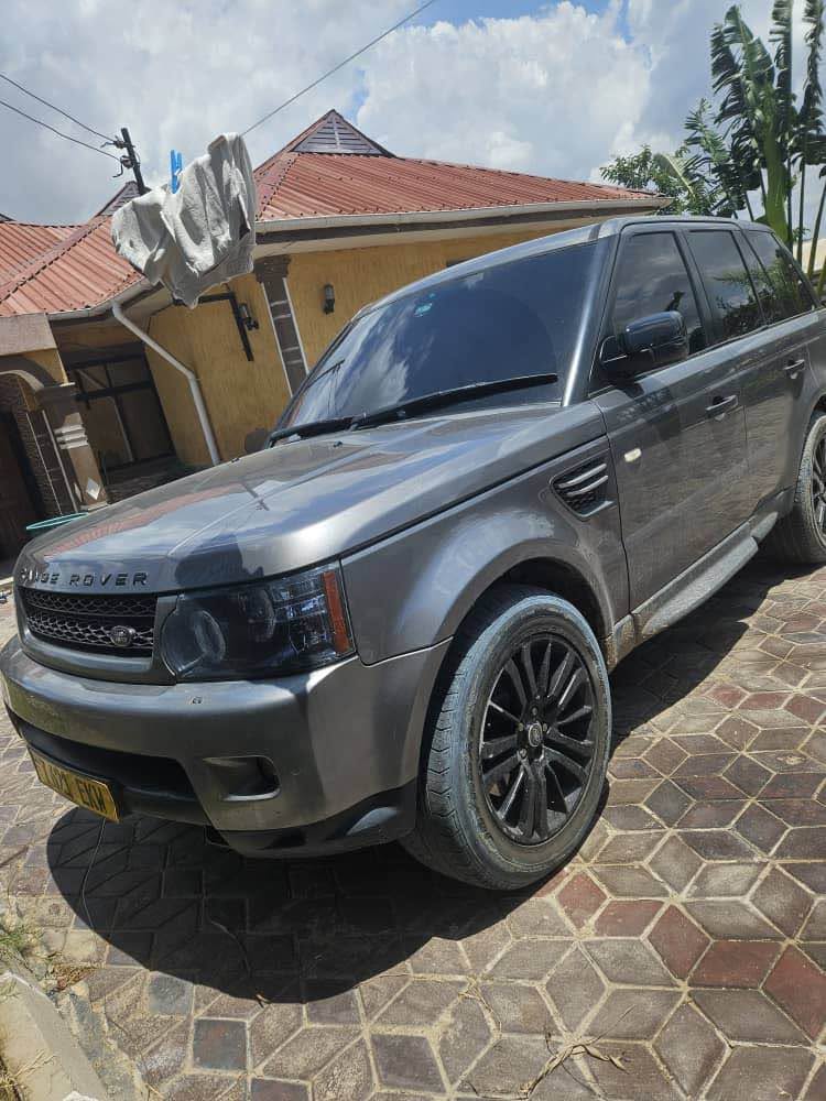 A picture of Range Rover