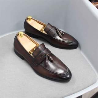 classifieds/shoes
