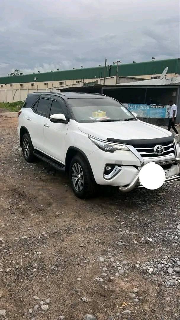 used toyota fortuner